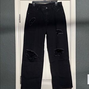 Men's Black Distressed Jeans